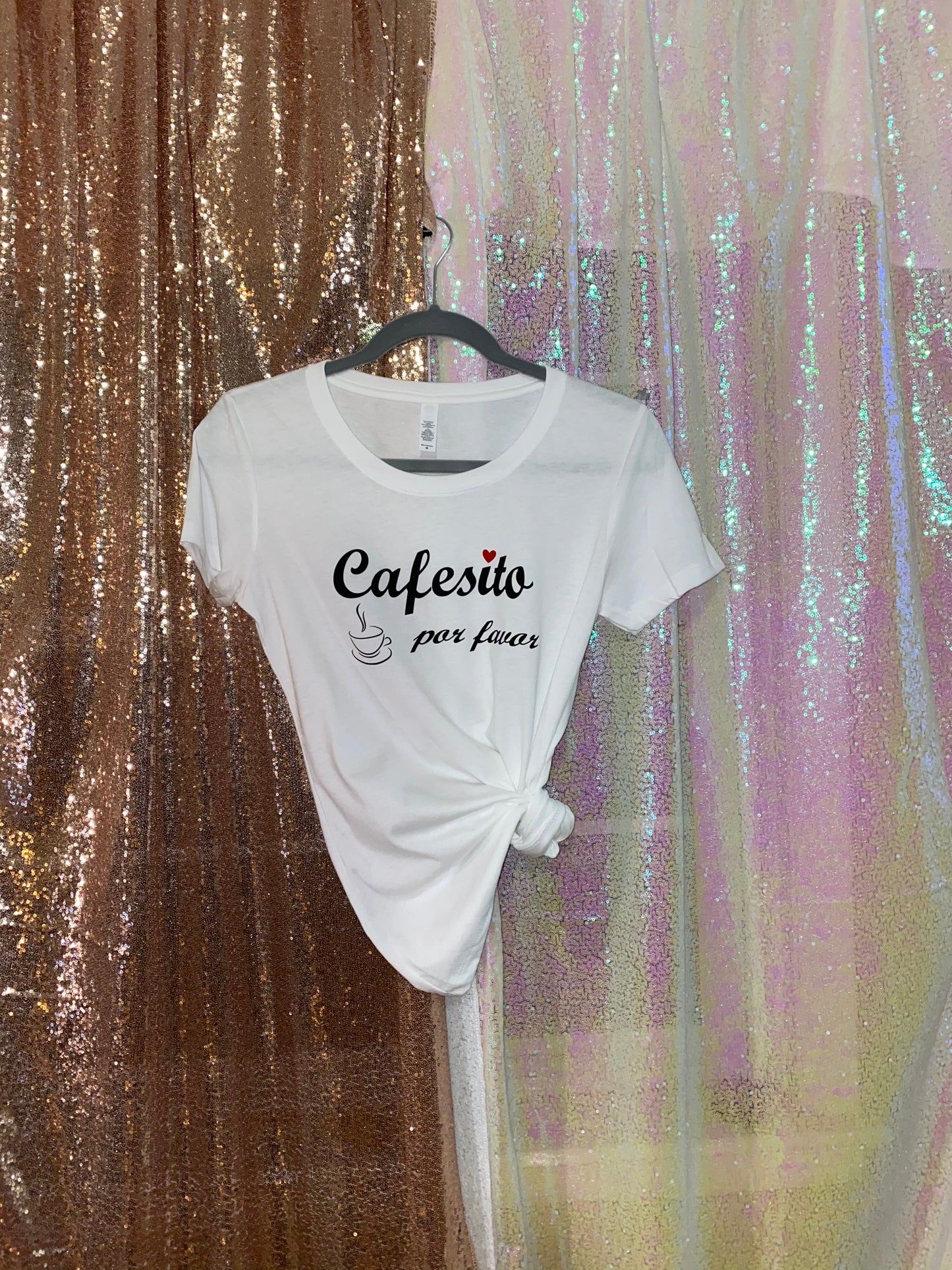 Graphic Shirt “Cafecito por Favor”